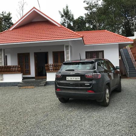 Friends Valley Home Stay Kattappana Zewnętrze zdjęcie