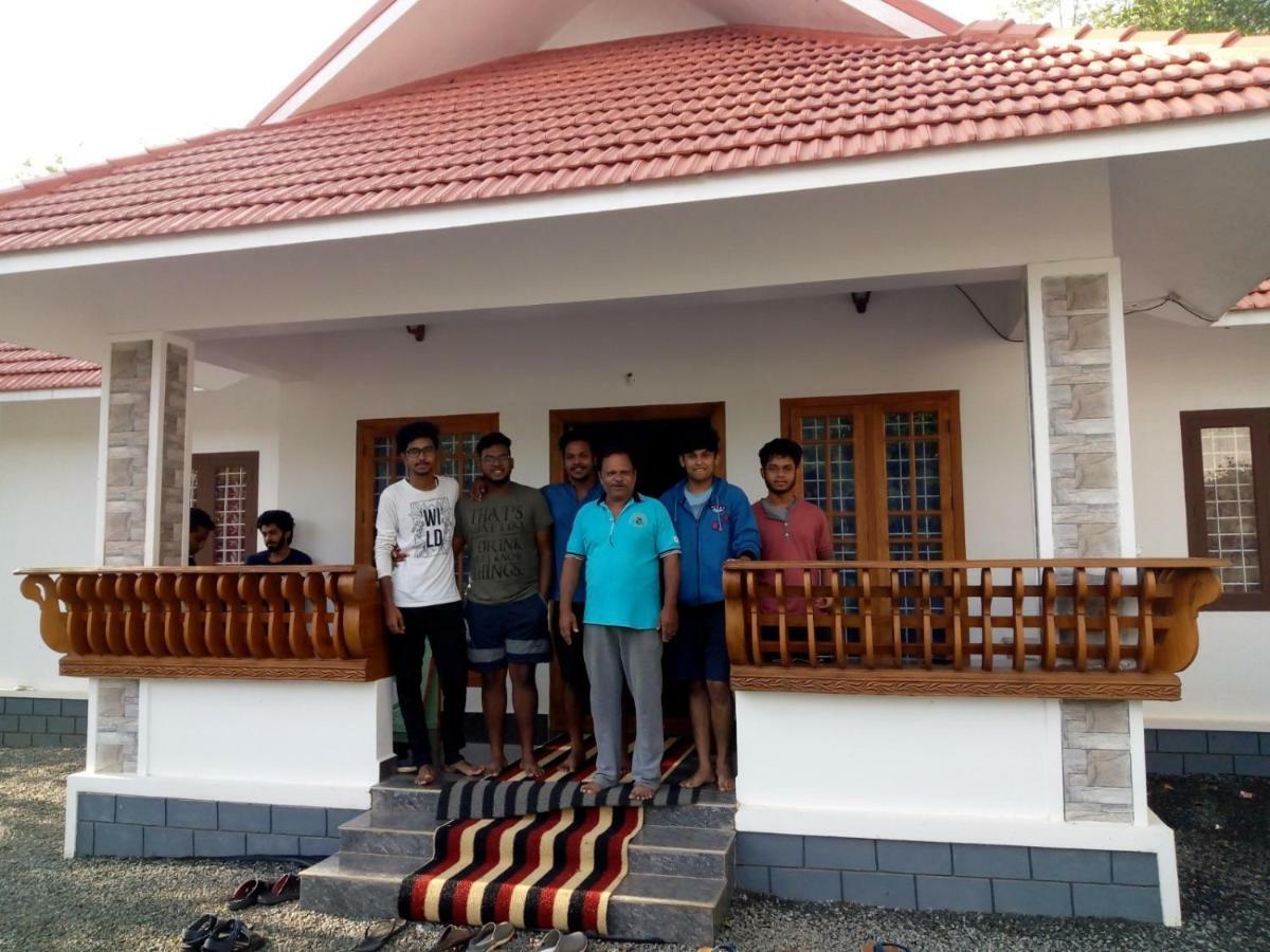 Friends Valley Home Stay Kattappana Zewnętrze zdjęcie